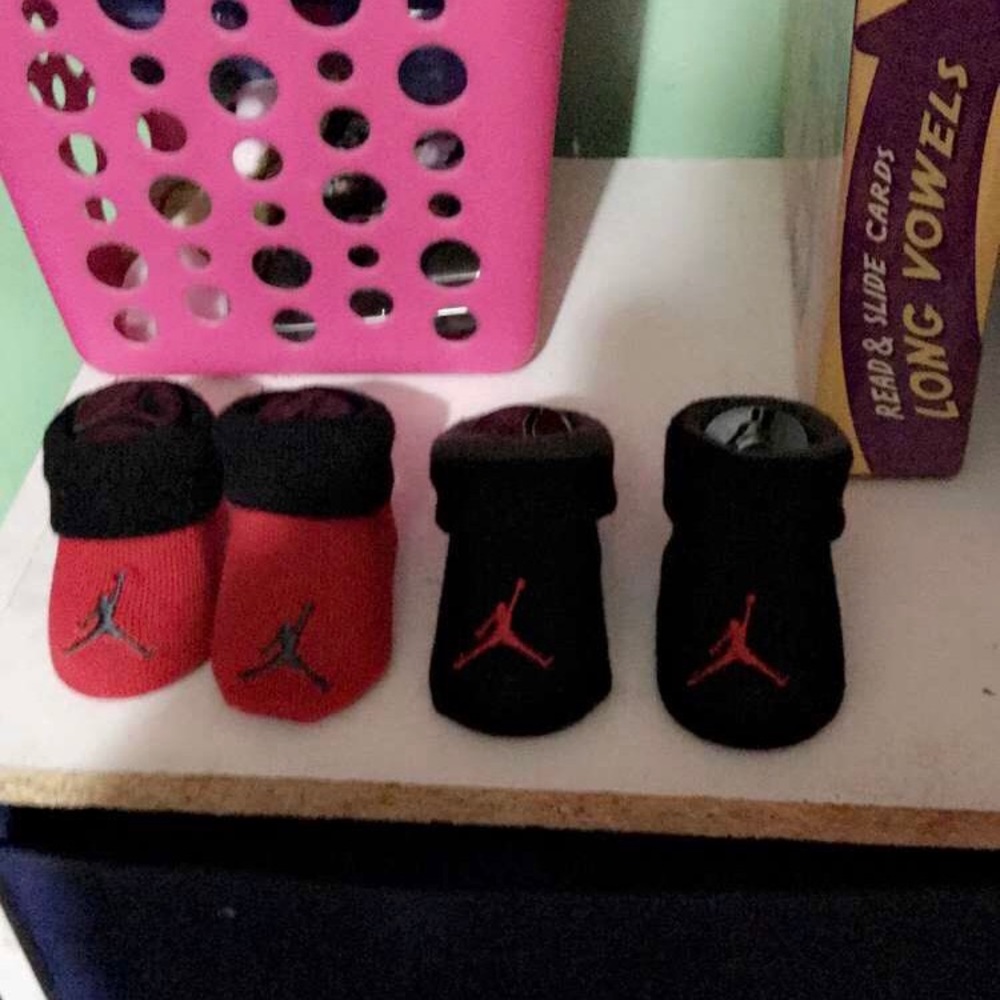 Baby jordan socks
